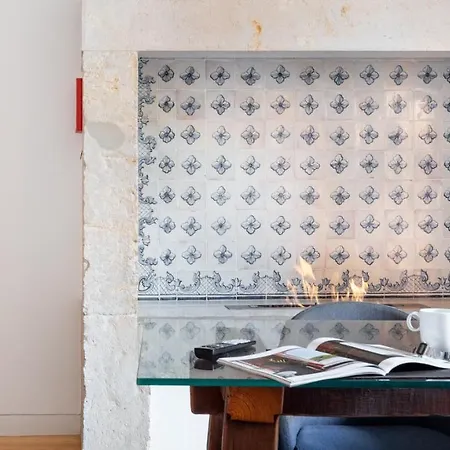 Plum Guide - Sterling Honey شقة Lisboa